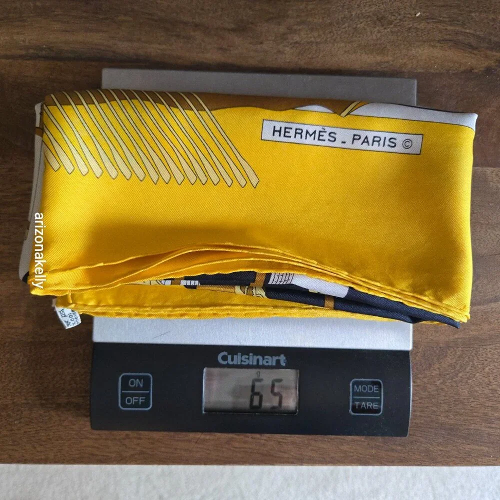 Hermès "Armada" Vintage Yellow Silk Scarf Hand Rolled Carre 90 Nautical Ships - Picture 16 of 16